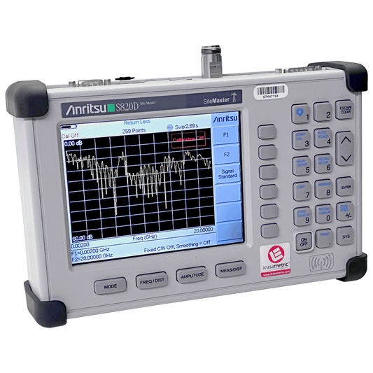 Anritsu S820D Microwave Site Master high-frequency cable and antenna analyzer for radar, satellite, and microwave network testing.